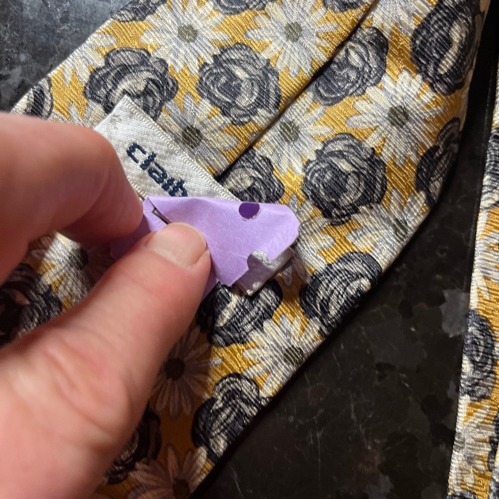 Claiborne silk tie